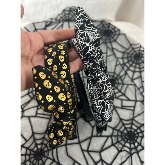Spookie Set Skulls Spiderwebs Headband Bracelet Pouch Bag Goth Halloween - Picture 5 of 7